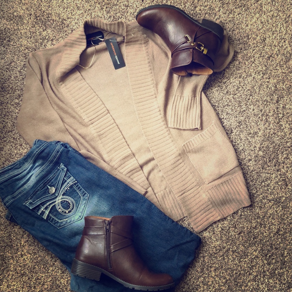 🍁Ambiance Apparel sweater